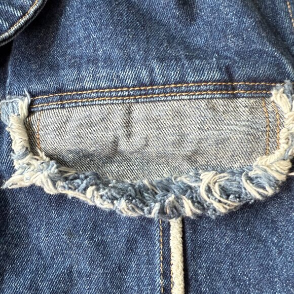 Lady J Cool Denim Jacket Y2K Urban Wear XL Patchwork Frayed Edges & Hem 2/$15 - Picture 10 of 15